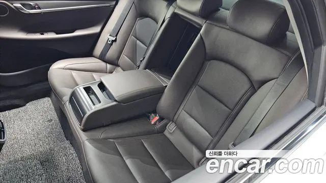 Hyundai Grandeur Новый Grandeur IG — Фото автомобиля 30
