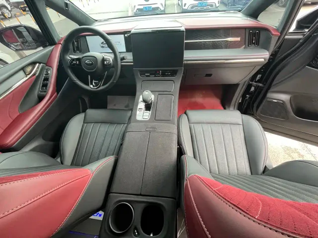 GAC Trumpchi M8 — Фото автомобиля 23