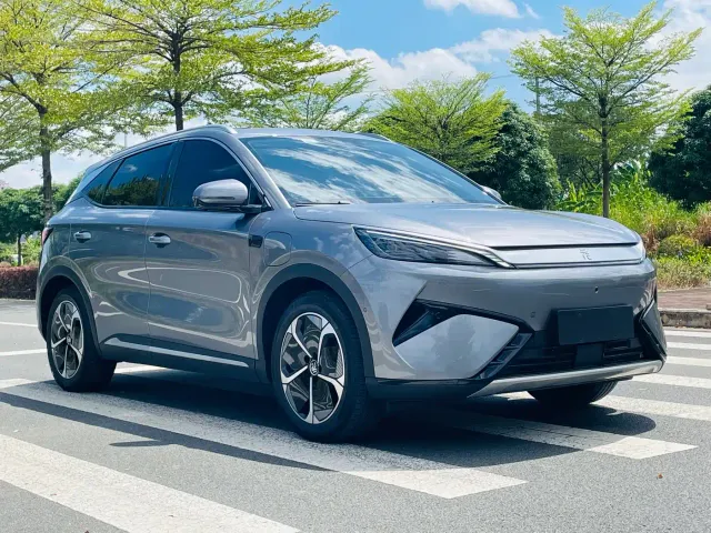 BYD Yuan PLUS — Фото автомобиля 3