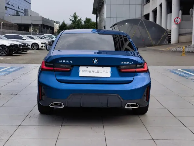 BMW 3 Series — Фото автомобиля 3