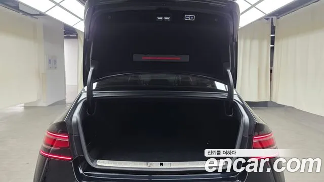 Genesis G90 RS4 — Фото автомобиля 24
