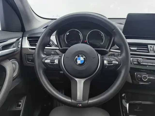 BMW X1 — Фото автомобиля 11
