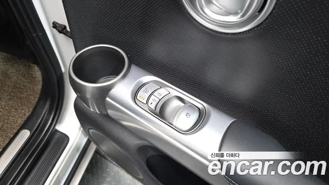 Genesis GV60 — Фото автомобиля 18
