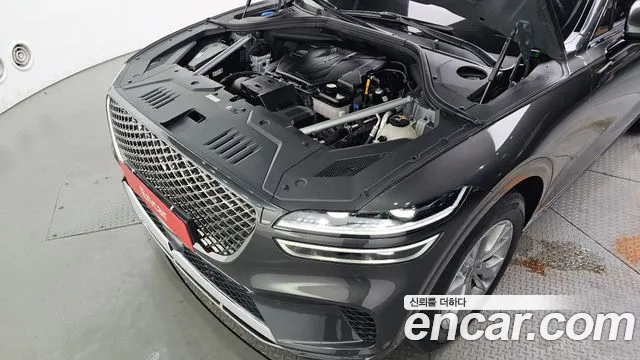 Genesis GV70 — Фото автомобиля 9