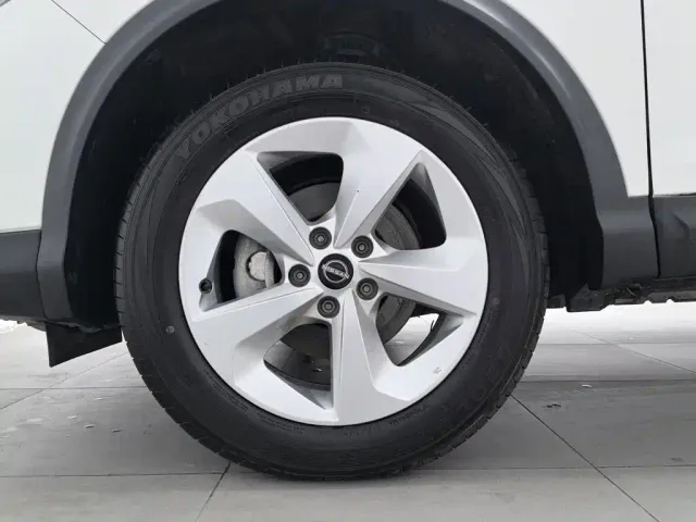Nissan Qashqai — Фото автомобиля 17