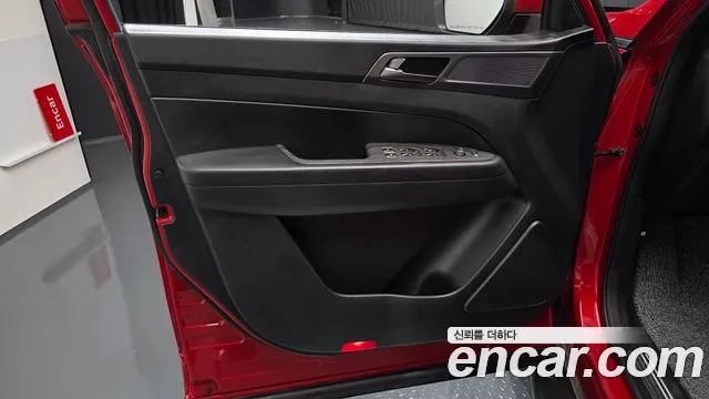 KG_Mobility_Ssangyong Rexton Новый Rexton Sport Дизель 2.2 4WD — Фото автомобиля 22