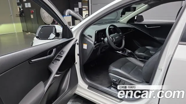 Kia Niro All Niro EV Earth — Фото автомобиля 9