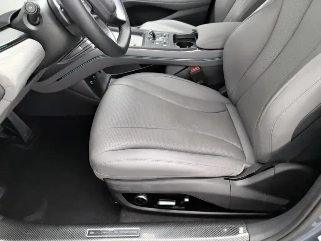 BYD Seal 07 DM-i — Фото автомобиля 20