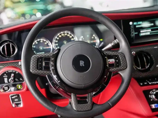 Rolls-Royce Ghost — Фото автомобиля 21