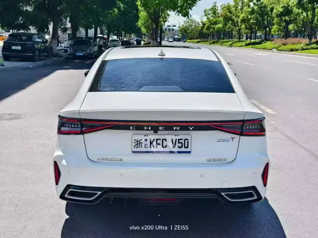 Chery Arrizo 8 — Фото автомобиля 9