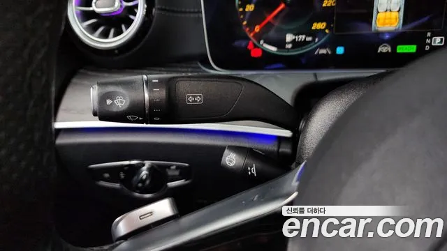 Mercedes-Benz CLS-Class — Фото автомобиля 27