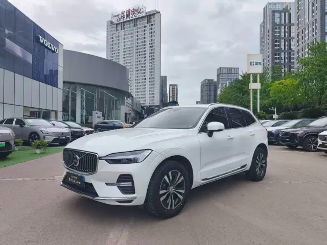 Фотография автомобиля — Volvo XC60