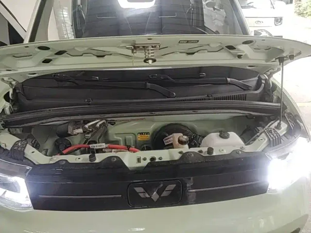 Wuling Hongguang Mini EV — Фото автомобиля 19