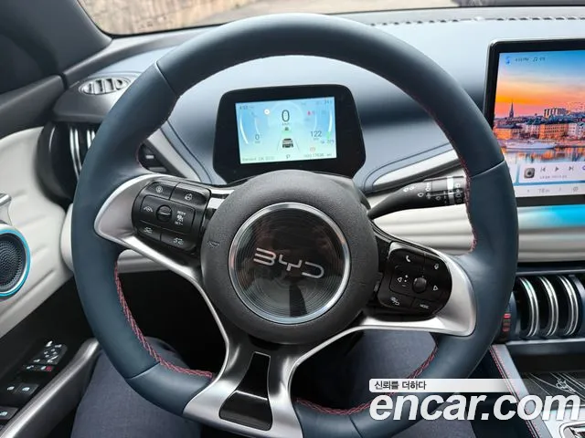 BYD Atto 3 — Фото автомобиля 15