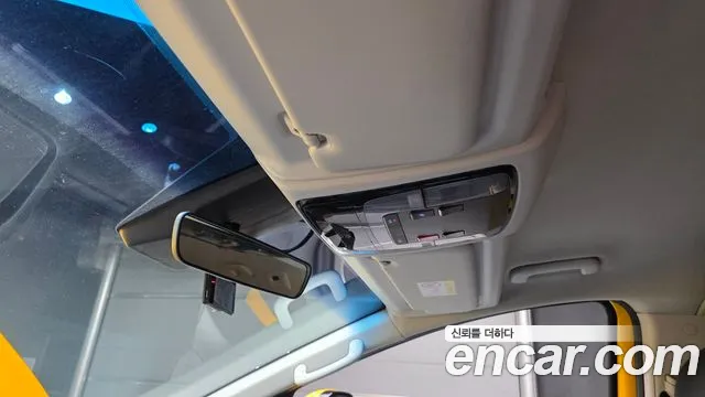 Hyundai Staria — Фото автомобиля 30