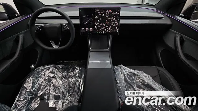 Tesla Model Y — Фото автомобиля 3