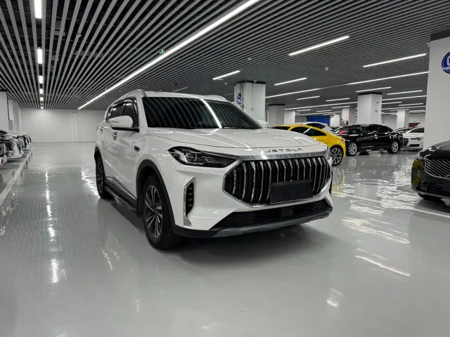 Jetour X70 Plus — Фото автомобиля 3