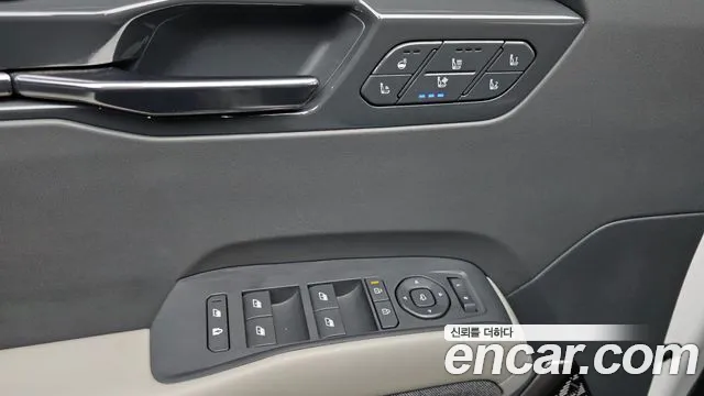 Kia EV9 — Фото автомобиля 12