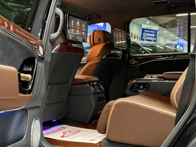 Hongqi Guoyao — Фото автомобиля 17