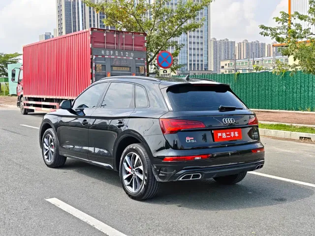 Audi Q5L — Фото автомобиля 6