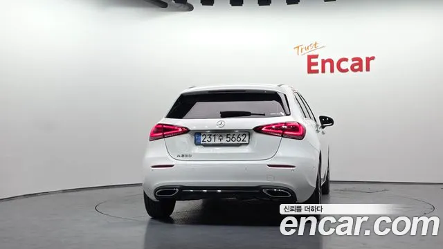 Mercedes-Benz A-Class W177 — Фото автомобиля 4