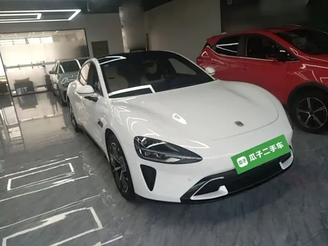 Xiaomi SU7 — Фото автомобиля 3
