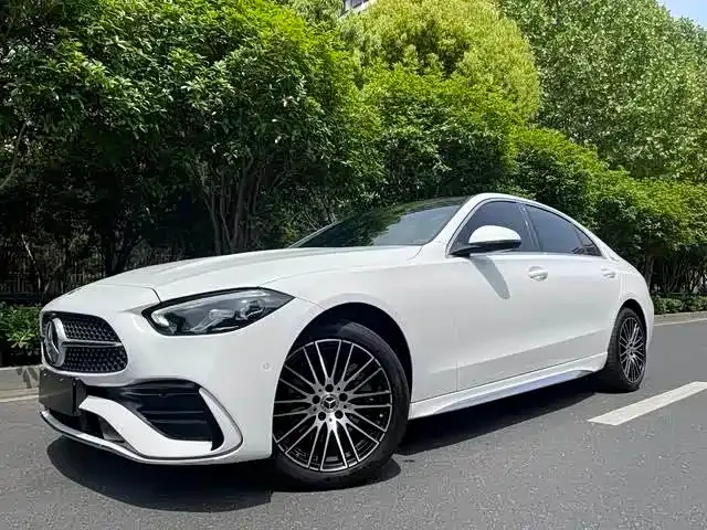 Mercedes-Benz C-Class — Фото автомобиля 2