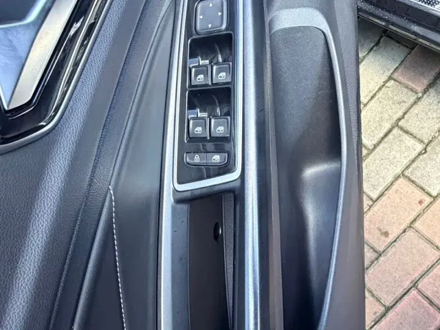Jetta VS7 — Фото автомобиля 12