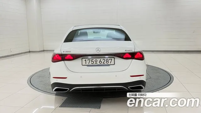 Mercedes-Benz E-Class W214 — Фото автомобиля 5
