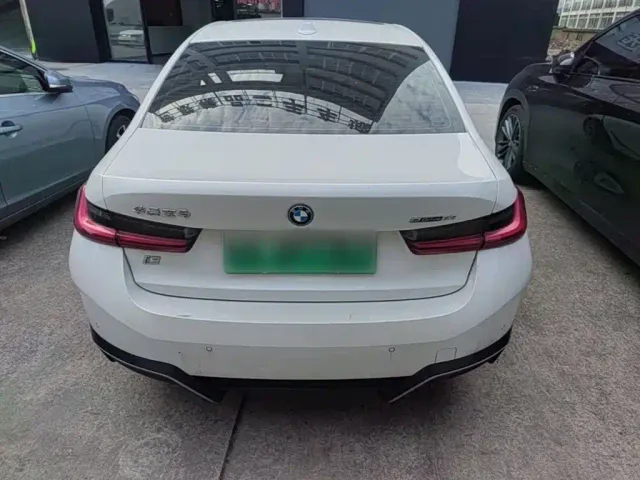 BMW i3 — Фото автомобиля 5