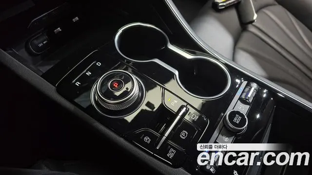 Kia K5 Generation 3 — Фото автомобиля 12