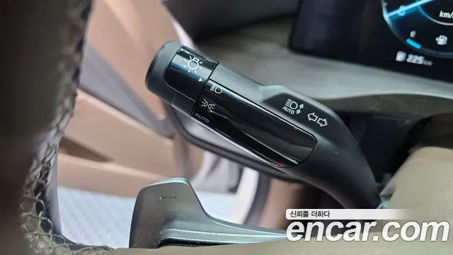 Kia K8 Hybrid — Фото автомобиля 29