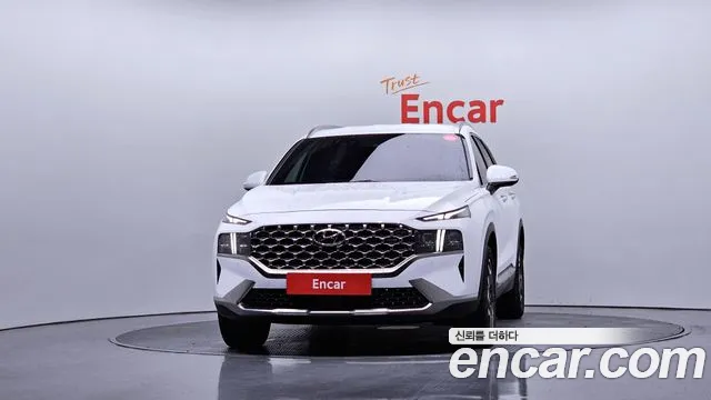 Hyundai Santafe Новый Santa Fe — Фото автомобиля 3
