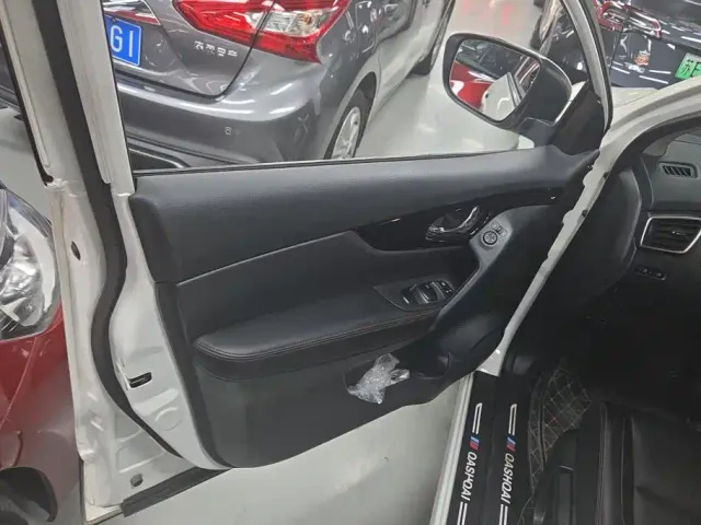 Nissan Qashqai — Фото автомобиля 7