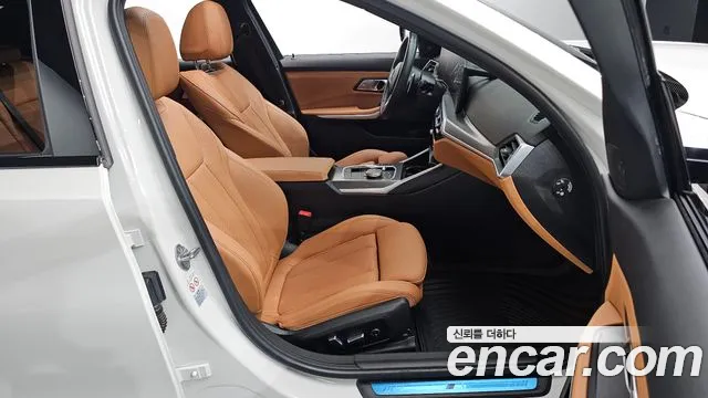 BMW 3-Series 3 серия (G20) 320i M Sport — Фото автомобиля 22
