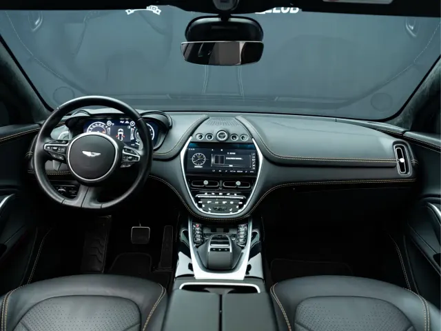 Aston Martin DBX — Фото автомобиля 21