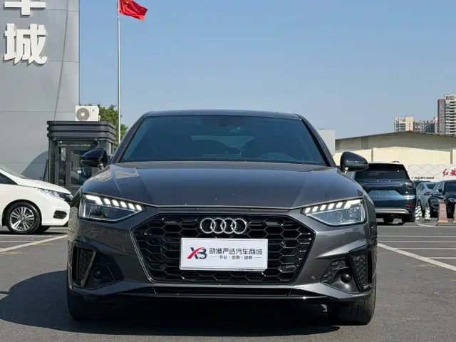 Audi A4L — Фото автомобиля 2