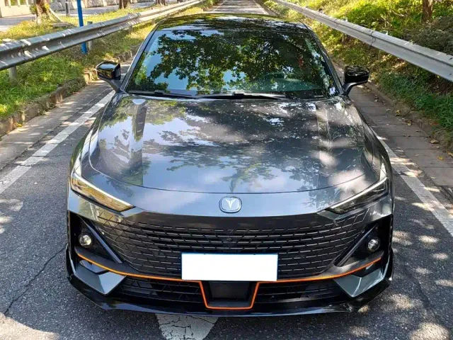 Changan Changan UNI-V 2022 1.5T Sport Edition — Фото автомобиля 2