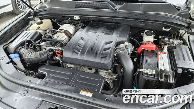 KG_Mobility_Ssangyong Rexton Rexton Arena Дизель 2.2 4WD — Фото автомобиля 6