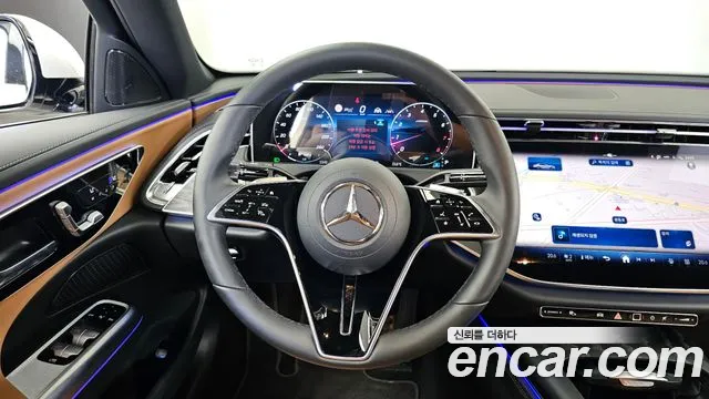 Mercedes-Benz E-Class W214 — Фото автомобиля 19