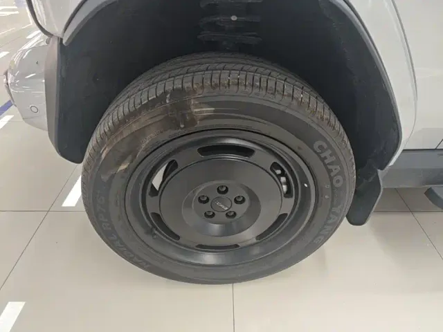 iCAR iCAR V23 2025 FWD Premium Model — Фото автомобиля 24