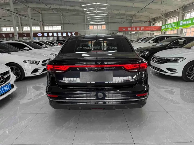 Geely Emgrand — Фото автомобиля 5