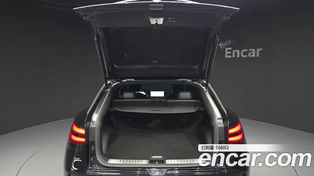Genesis GV60 — Фото автомобиля 26