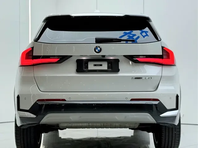 BMW X1 — Фото автомобиля 15