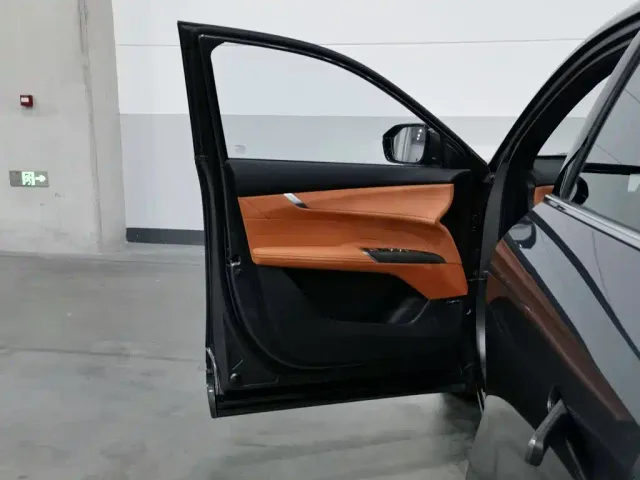 Changan CS75 Plus — Фото автомобиля 8