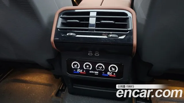BMW i5 G60 — Фото автомобиля 19