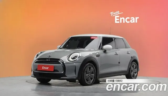 Фотография автомобиля — MINI Cooper