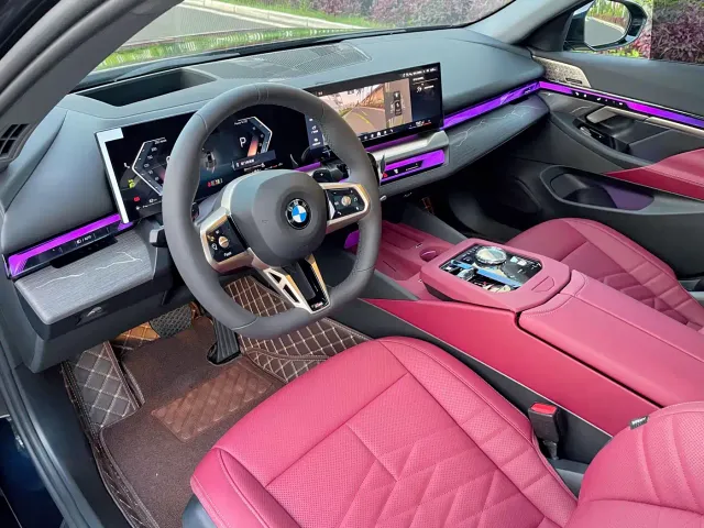 BMW 5 Series — Фото автомобиля 10