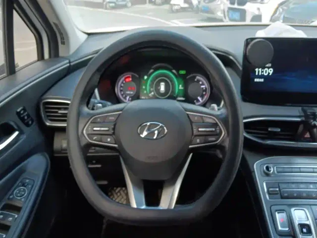 Hyundai Santa Fe — Фото автомобиля 15