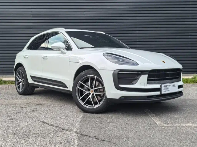 Porsche Macan — Фото автомобиля 2